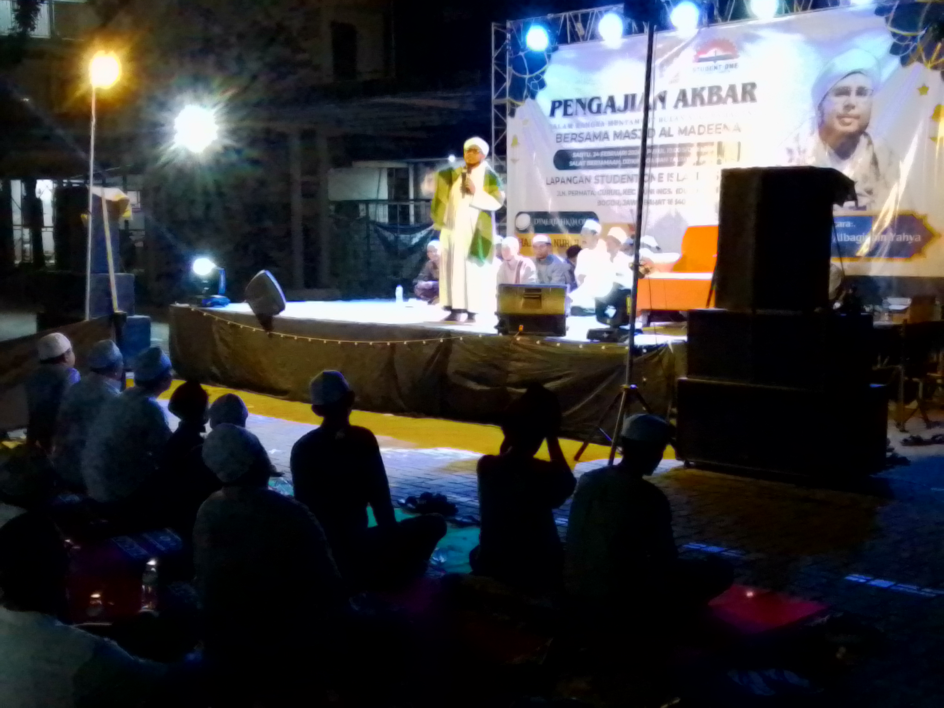 MENYAMBUT RAMADHAN 1445 H AL MADEENA SELENGGARAKAN PENGAJIAN AKBAR